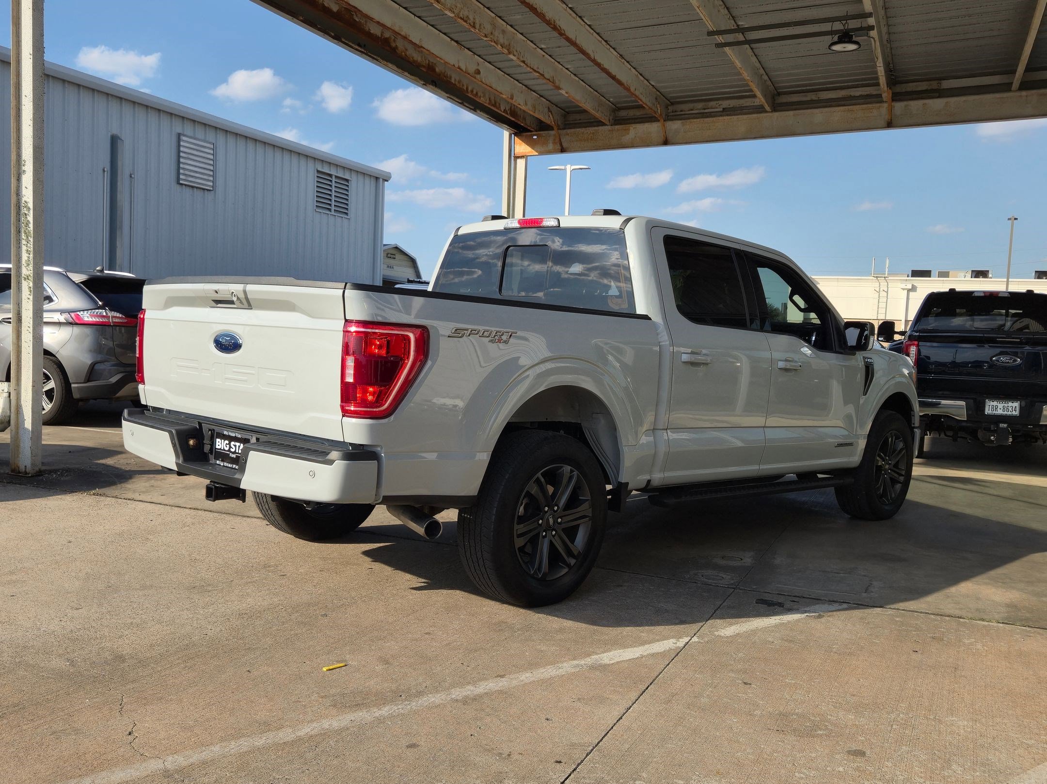 Used 2023 Ford F150 XLT w/ Equipment Group 302A High image 3