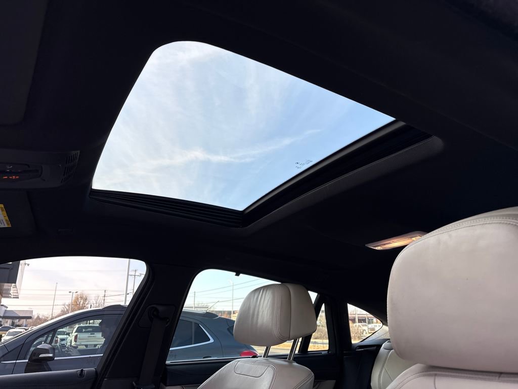 Used 2018 BMW X6 sDrive35i w/ M Sport Package image 18