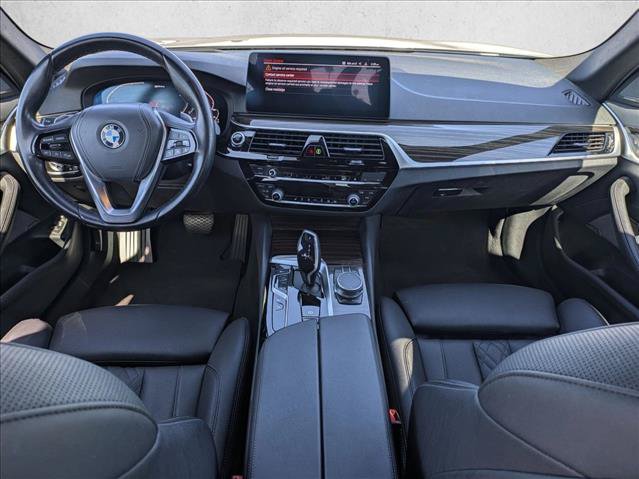 Used 2021 BMW 530e w/ Premium Package RWD image 18