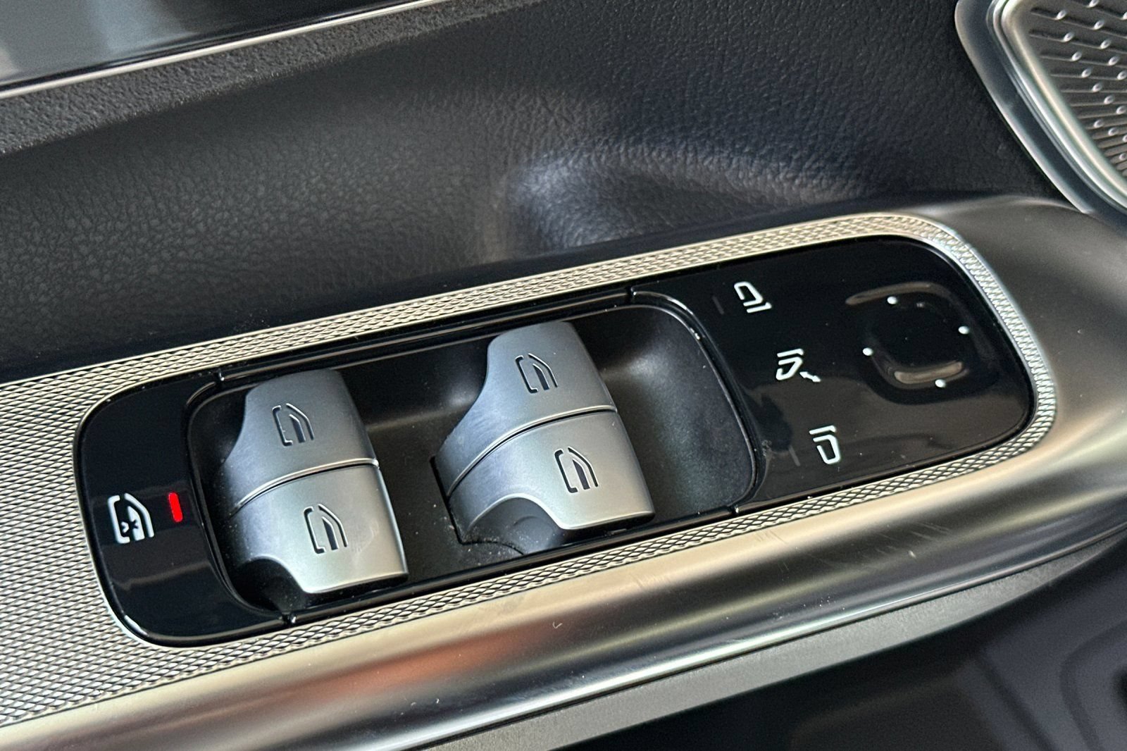 Used 2024 Mercedes-Benz EQE AMG 4MATIC Sedan image 13