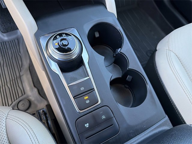 Used 2020 Ford Escape SEL image 32