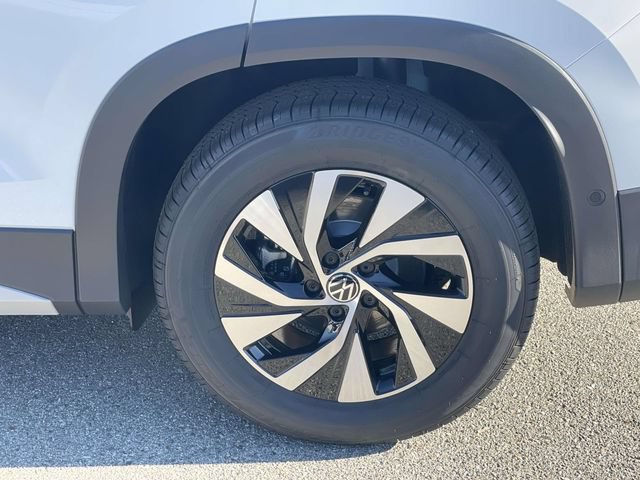 New 2026 Volkswagen Tiguan S FWD image 30