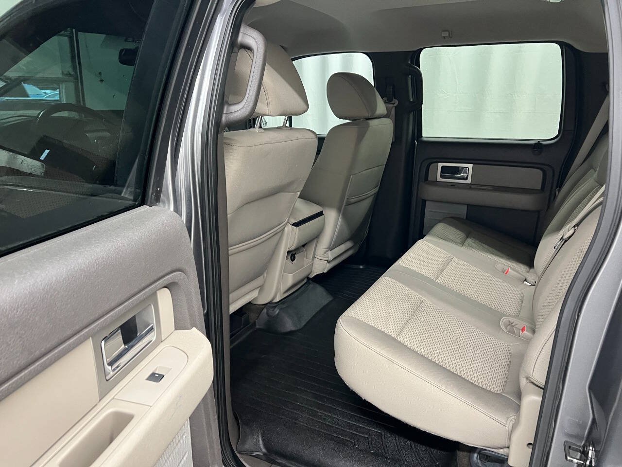 Used 2010 Ford F150 XLT AWD/4WD image 9