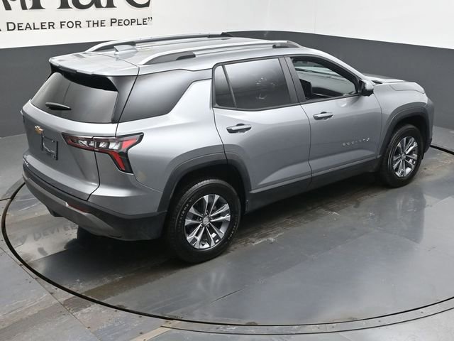 Used 2025 Chevrolet Equinox LT w/ Convenience Package II image 39