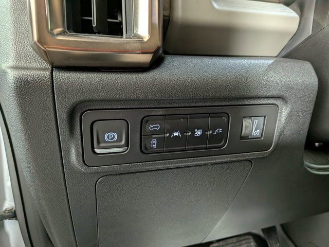 Certified 2025 GMC Hummer EV 3X image 16