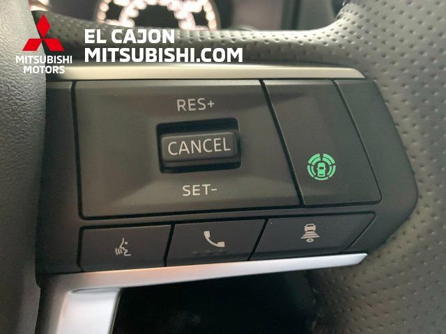 New 2026 Mitsubishi Outlander SE FWD image 16