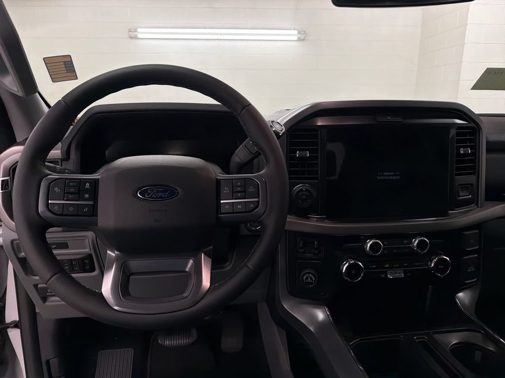 New 2026 Ford F150 XLT w/ Equipment Group 302A MID RWD image 8