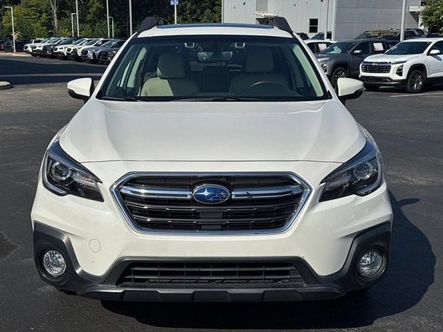 Used 2018 Subaru Outback 2.5i Limited AWD/4WD image 7