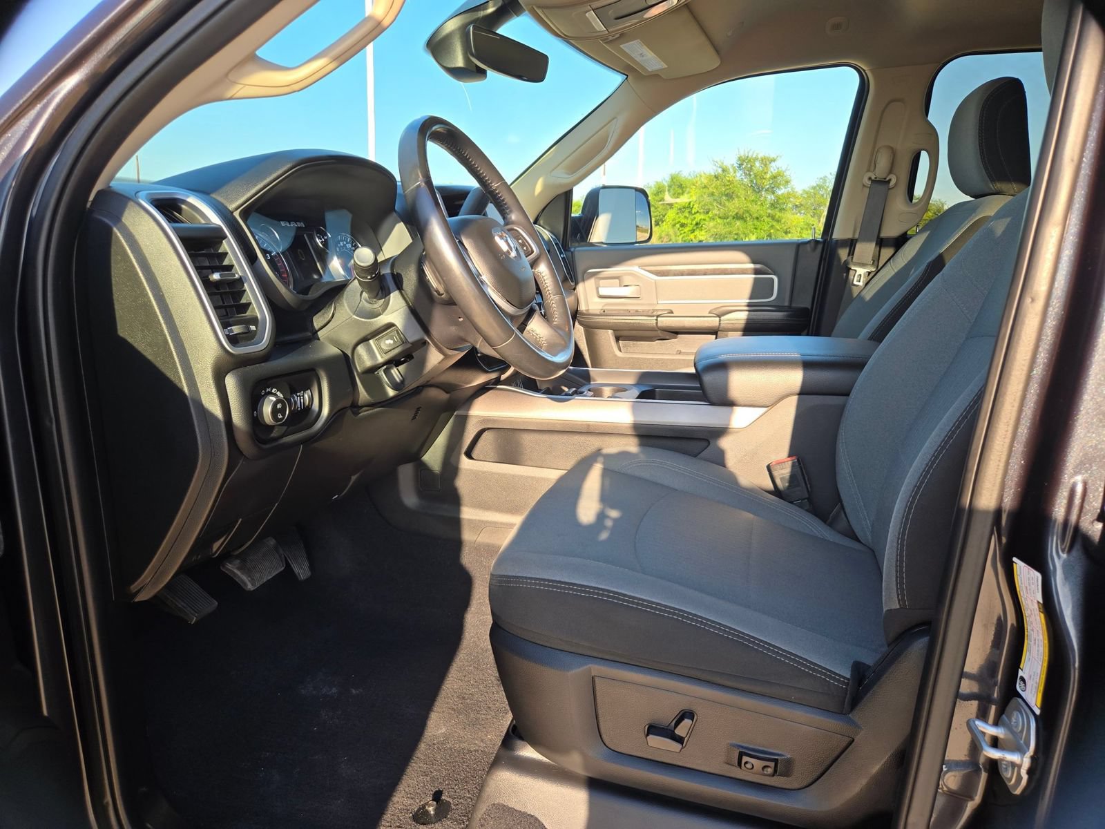 Used 2020 RAM 2500 Lone Star w/ Level 1 Equipment Group AWD/4WD image 9