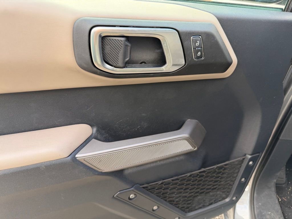 Used 2022 Ford Bronco Wildtrak image 22