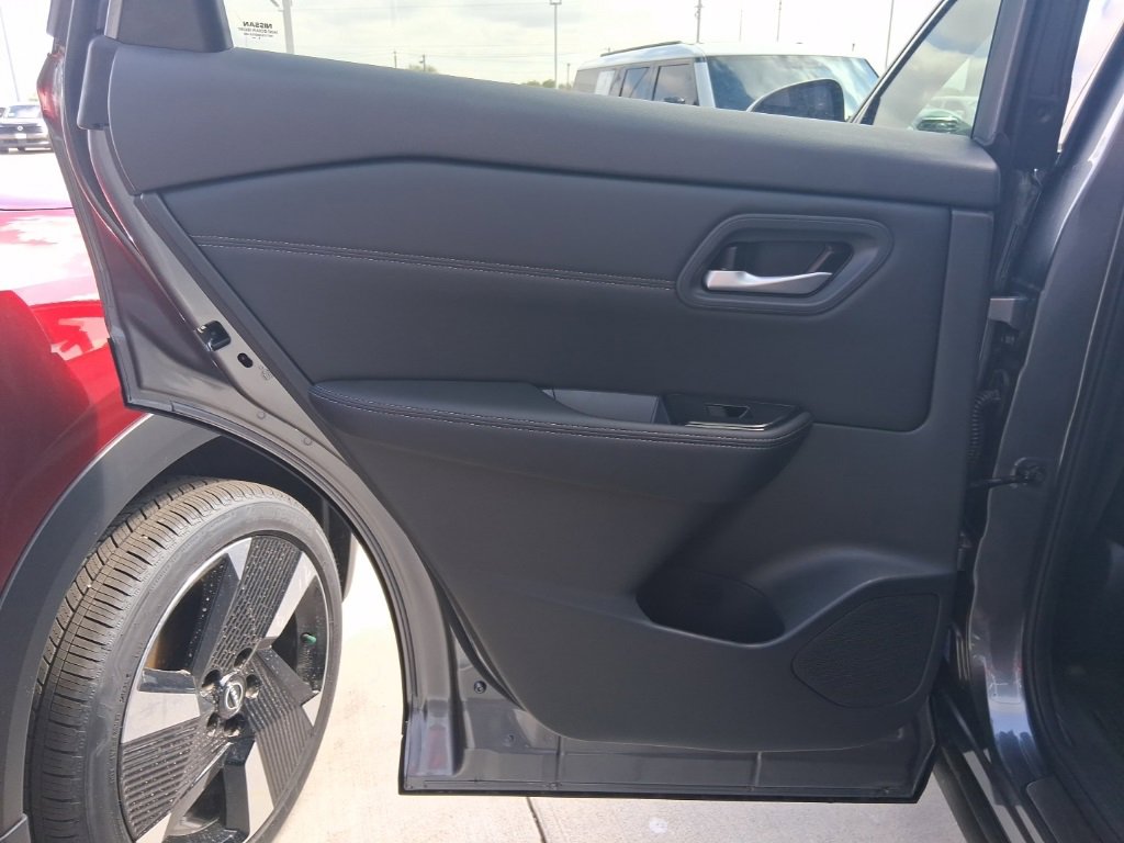 New 2026 Nissan Rogue SV image 27