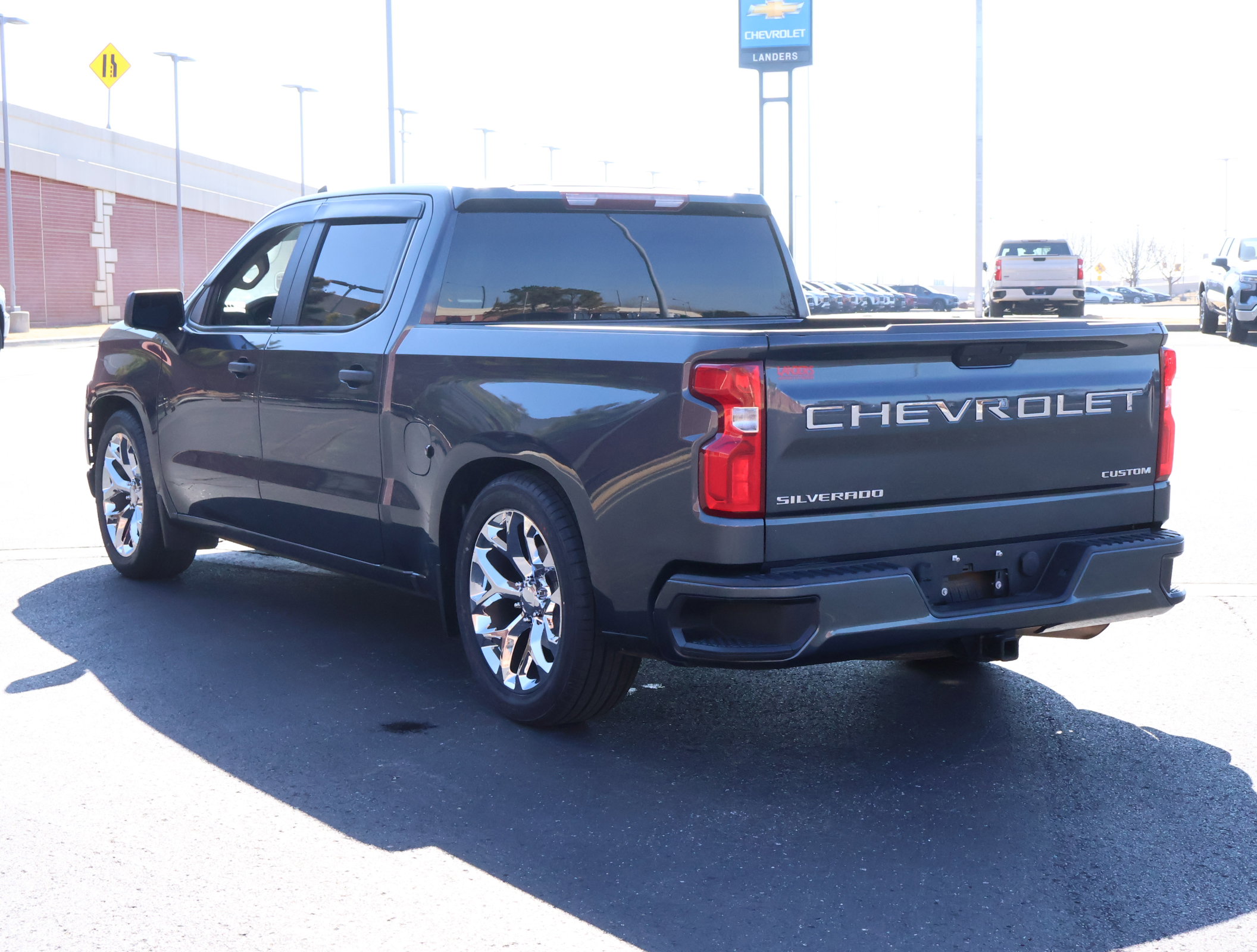 Used 2021 Chevrolet Silverado 1500 Custom image 6