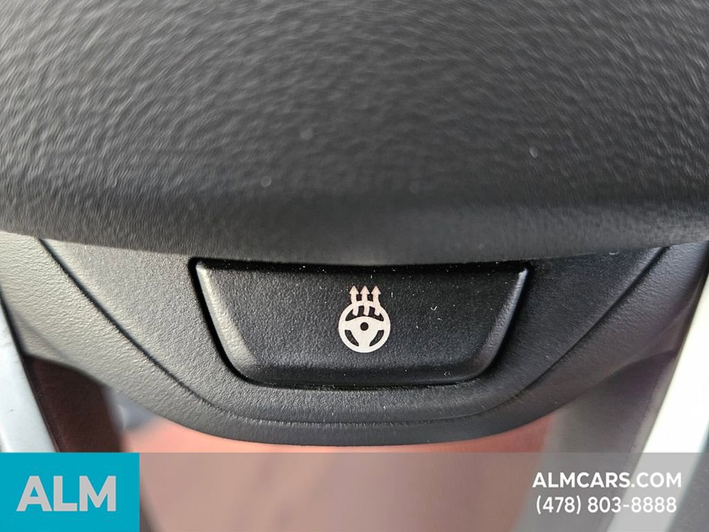 Used 2025 BMW X4 xDrive30i image 26