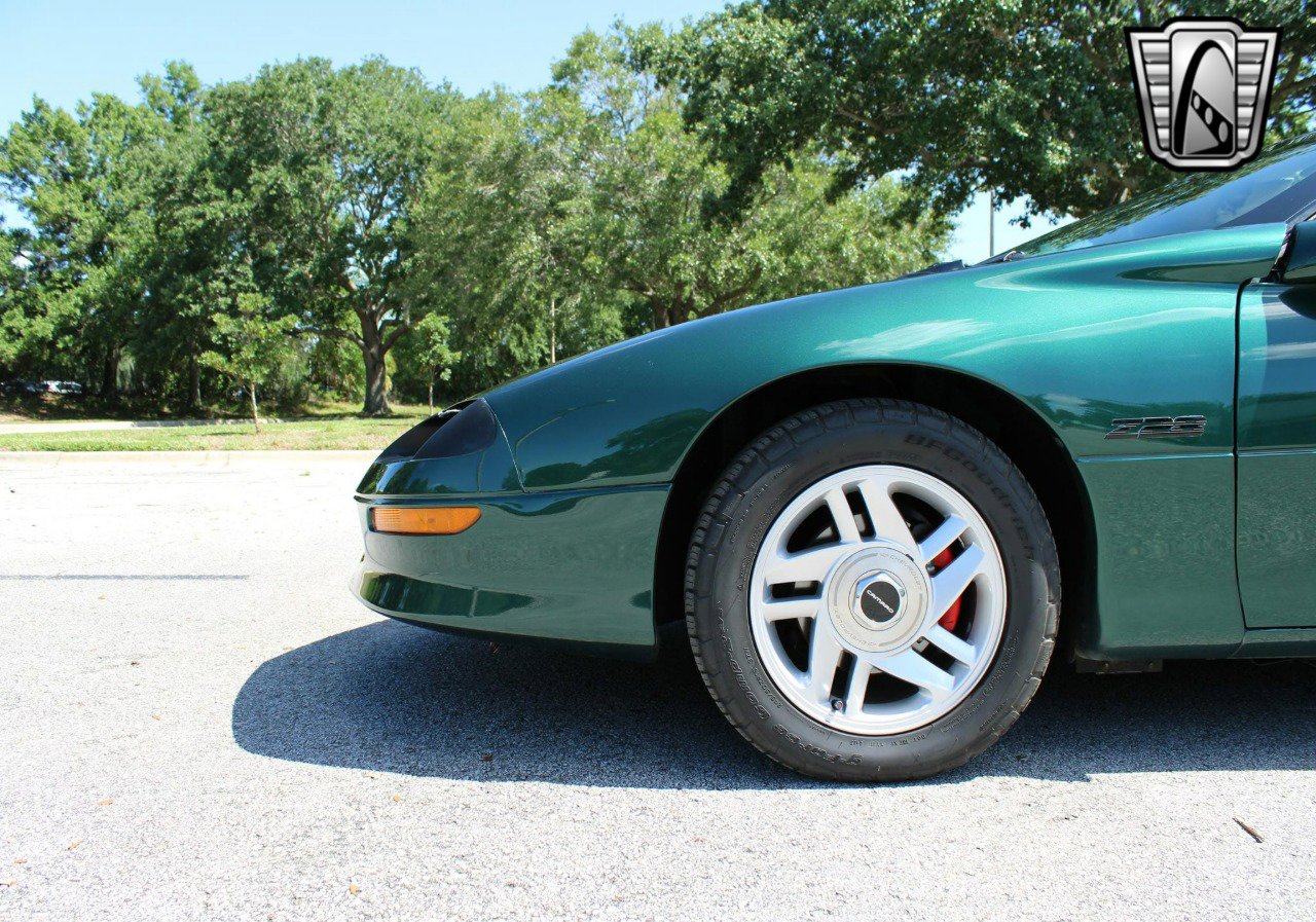 Used 1995 Chevrolet Camaro Z28 image 15
