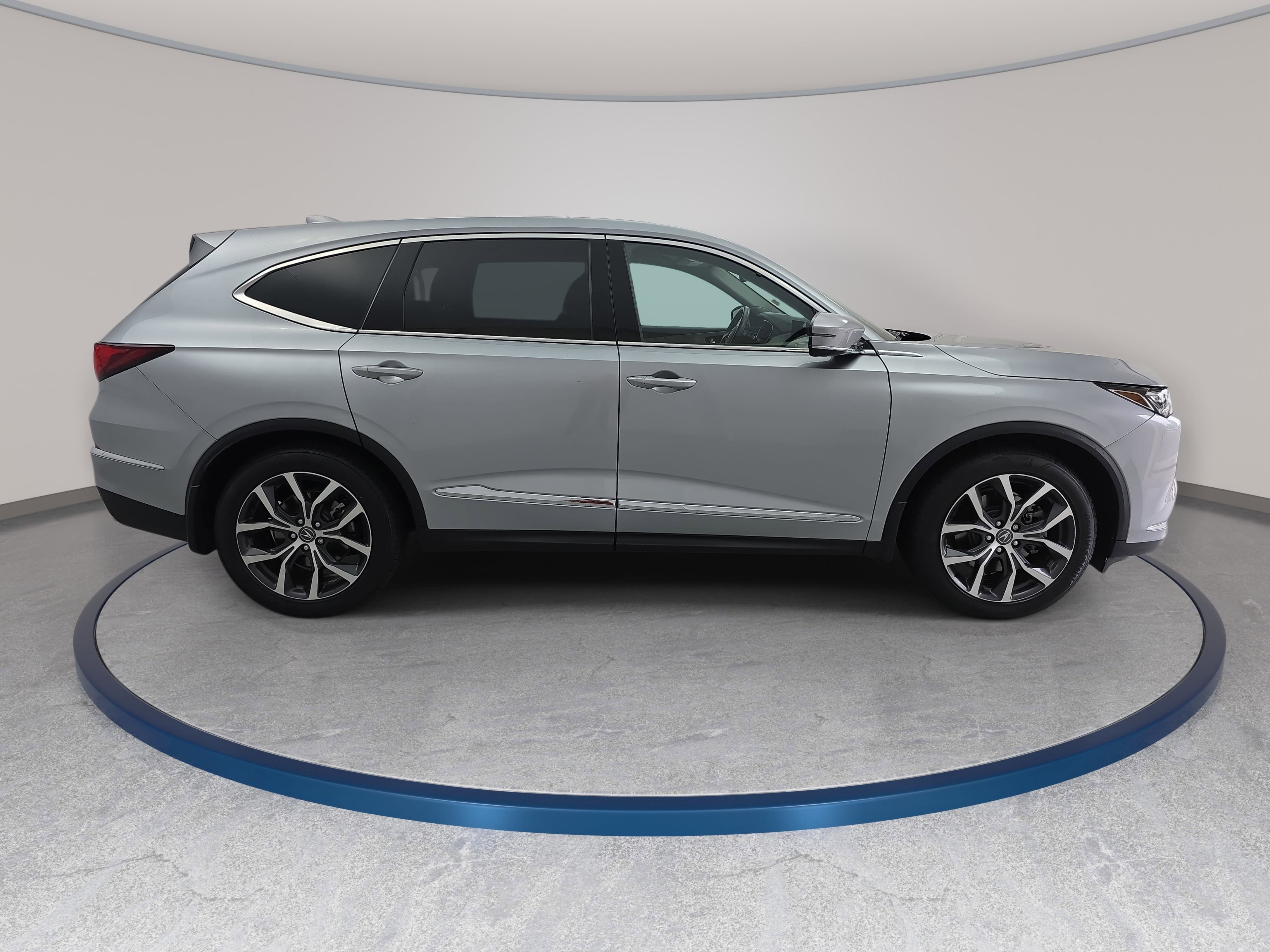 Certified 2023 Acura MDX FWD w/ Technology Package image 4
