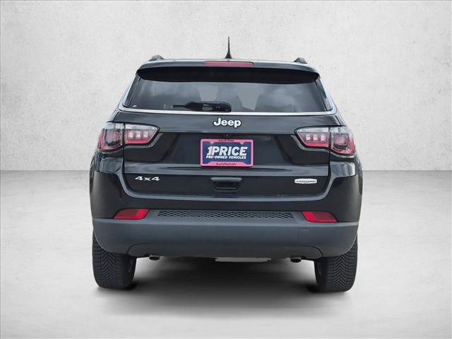 Used 2023 Jeep Compass Latitude AWD/4WD image 7