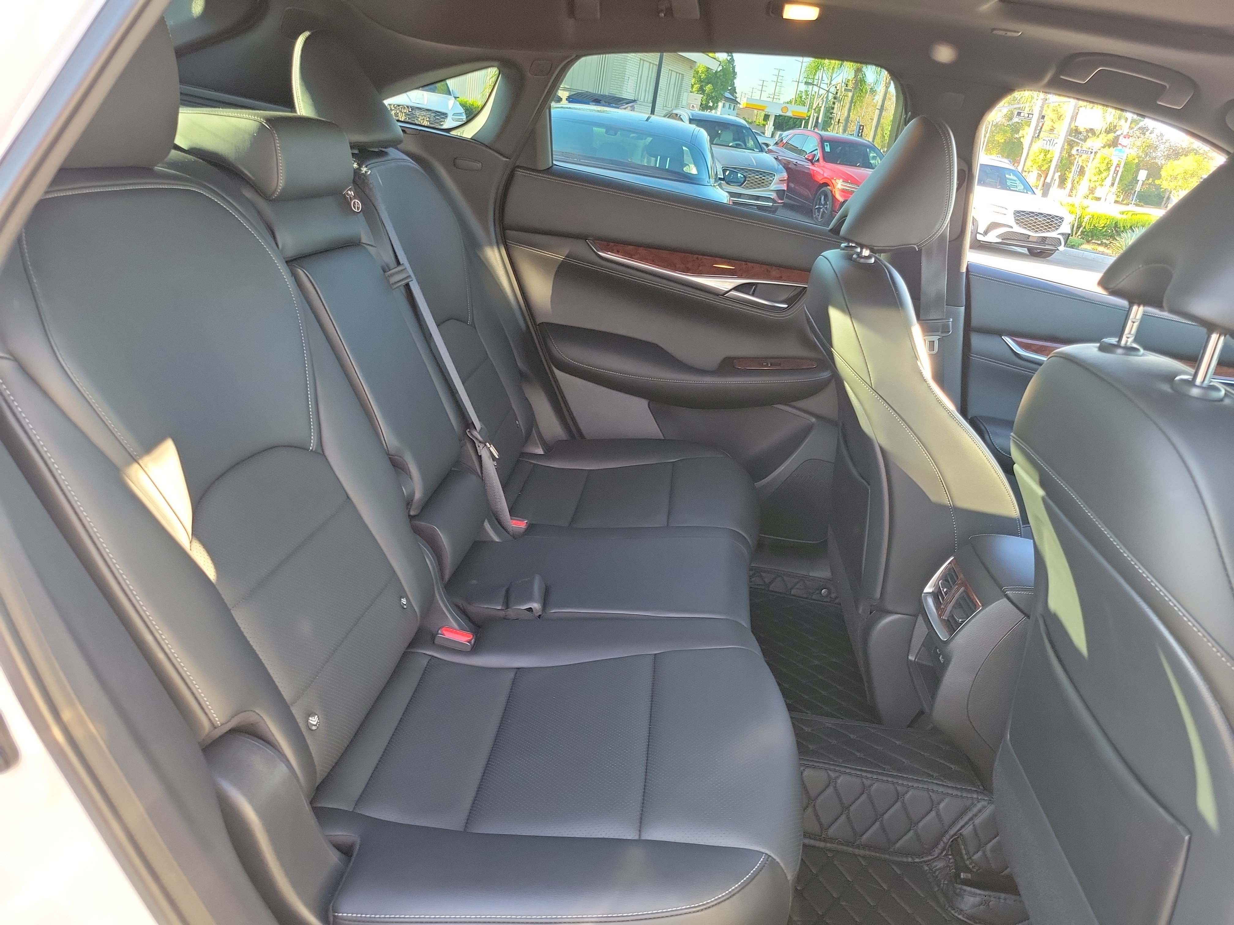 Used 2023 INFINITI QX55 Essential AWD/4WD image 25