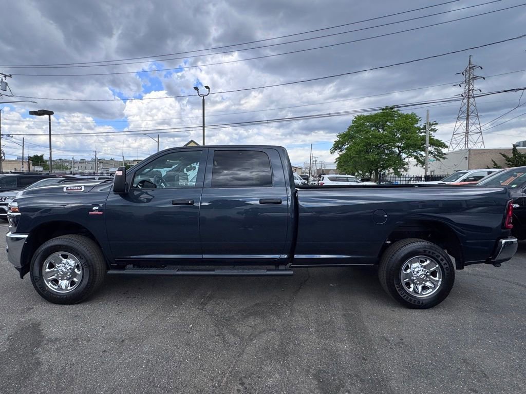 Used 2026 RAM 3500 Tradesman AWD/4WD image 4