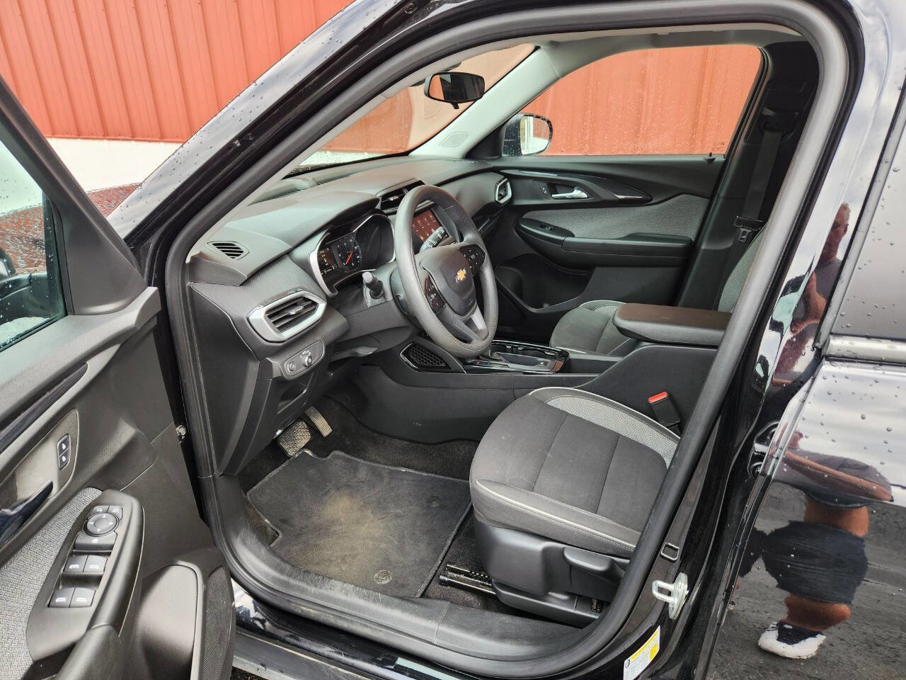 Used 2023 Chevrolet TrailBlazer LS AWD/4WD image 13