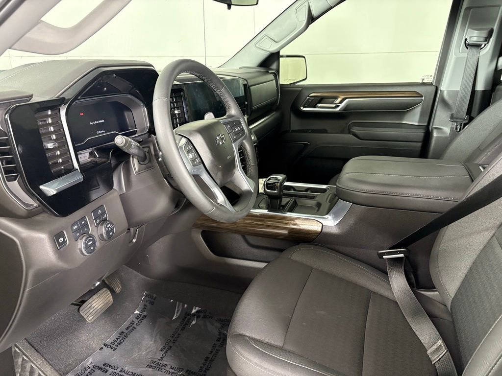 Used 2024 Chevrolet Silverado 1500 LT Trail Boss image 26