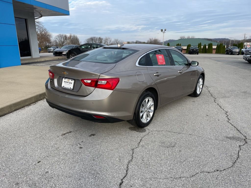 Used 2025 Chevrolet Malibu LT image 49
