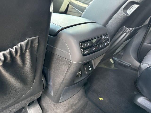 Used 2025 Hyundai Palisade Calligraphy image 28