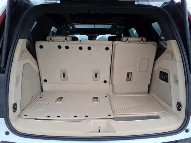 Certified 2023 Cadillac Escalade Premium Luxury image 12