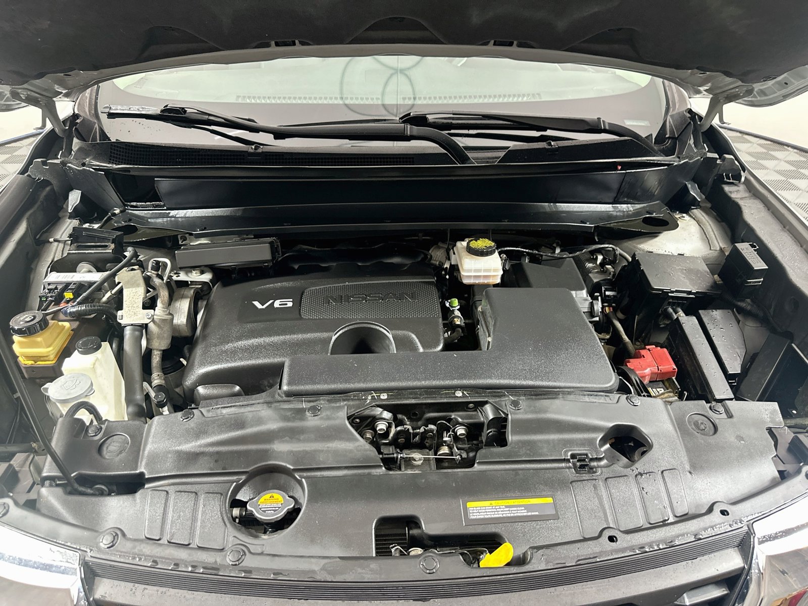 Used 2018 Nissan Pathfinder SV AWD/4WD image 29
