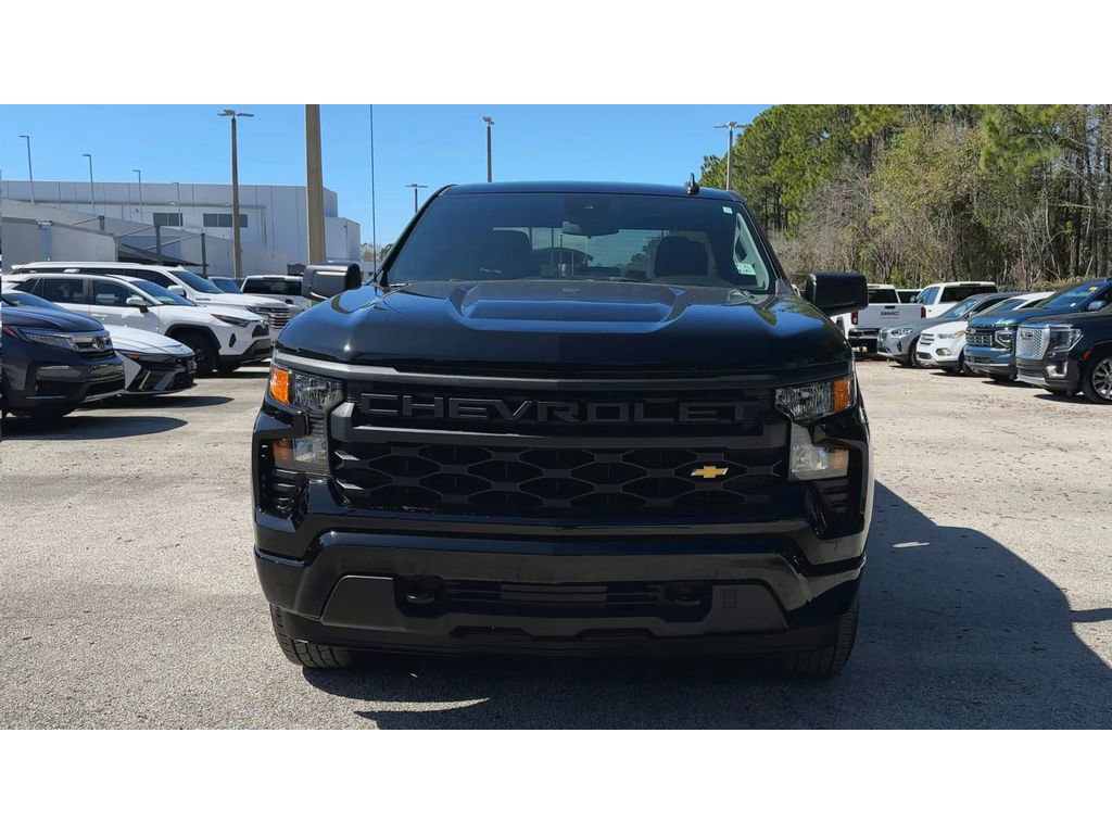 Certified 2024 Chevrolet Silverado 1500 Custom image 3