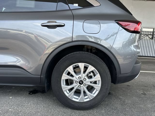 Certified 2023 Ford Escape Active w/ Cold Weather Package FWD image 10