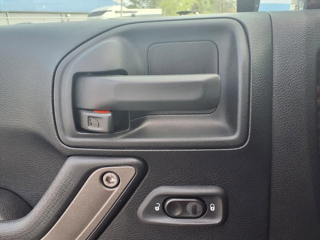 Used 2016 Jeep Wrangler Unlimited Sport w/ Quick Order Package 24S image 5