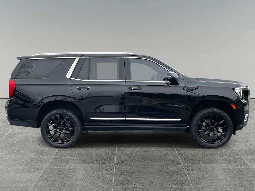 Used 2021 GMC Yukon Denali w/ Denali Premium Package image 6