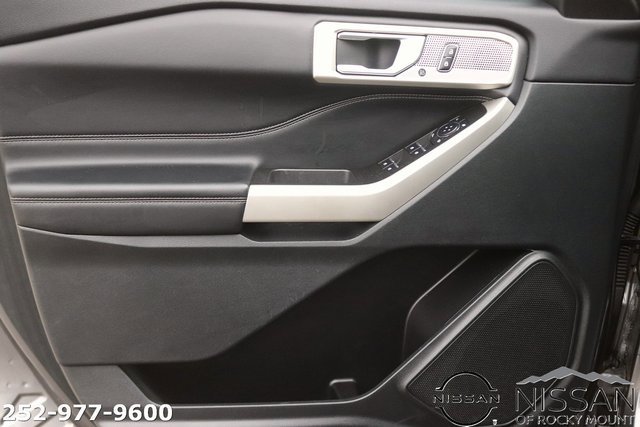 Used 2023 Ford Explorer Limited image 10