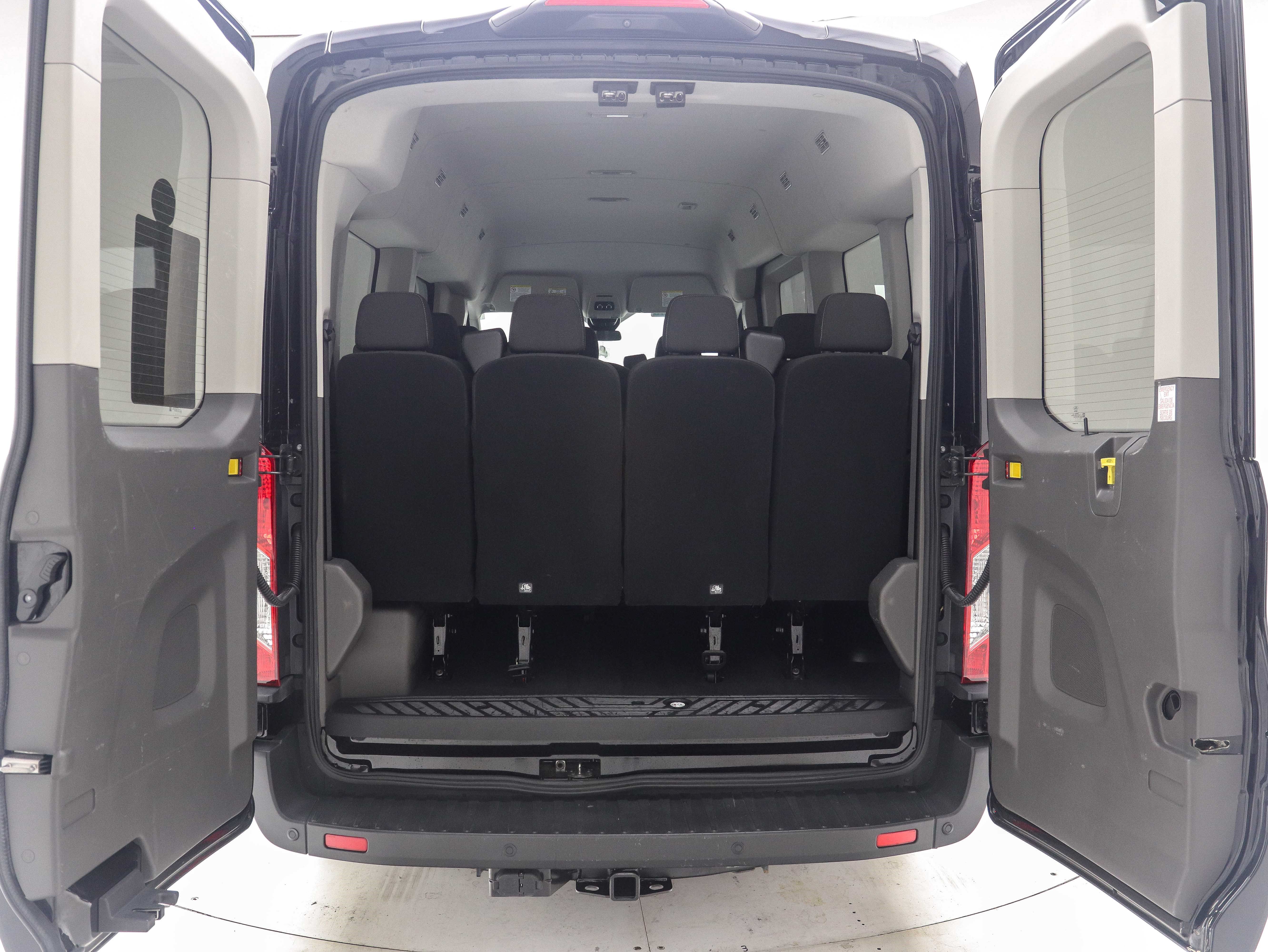 Used 2022 Ford Transit 350 XLT RWD image 10
