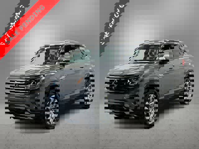 Used 2023 Volkswagen Atlas Cross Sport SE w/ Panoramic Sunroof Package image 1