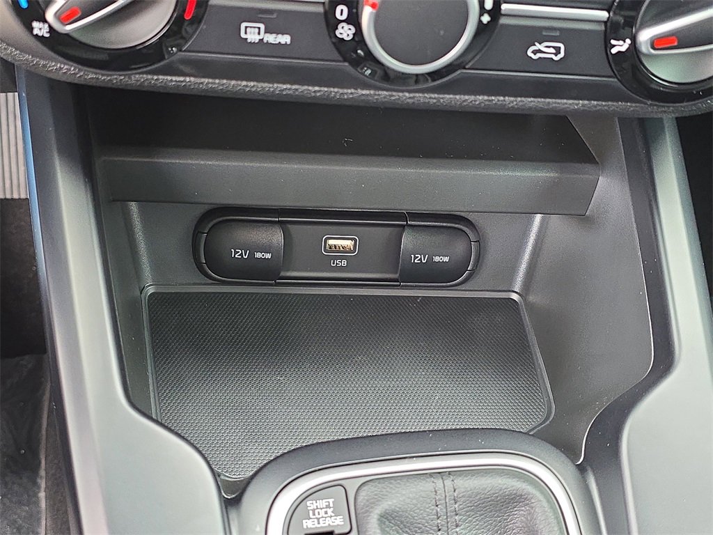 New 2025 Kia Soul LX image 27