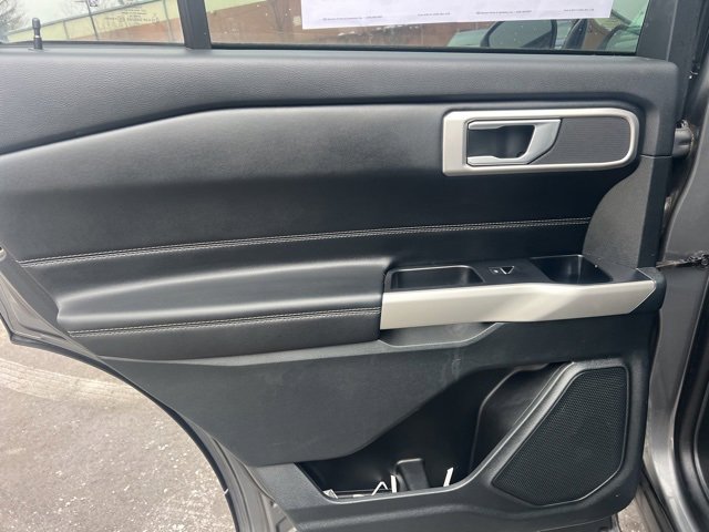 Used 2023 Ford Explorer XLT w/ Equipment Group 202A image 18