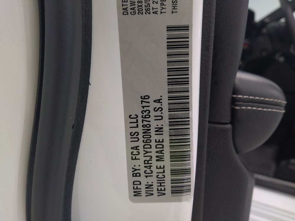 Used 2022 Jeep Grand Cherokee Overland w/ Luxury Tech Group IV AWD/4WD image 33