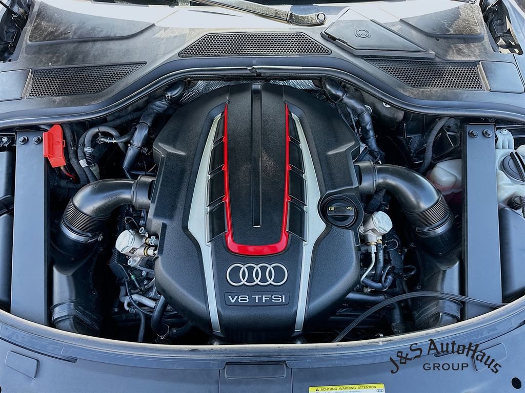 Used 2016 Audi S8 Plus image 36