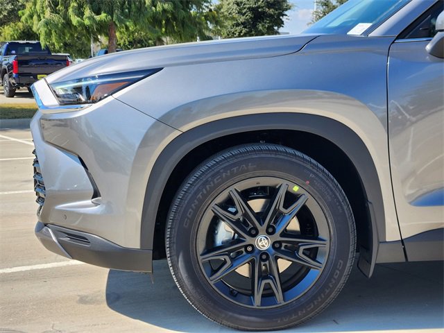 New 2026 Toyota Grand Highlander Limited image 6
