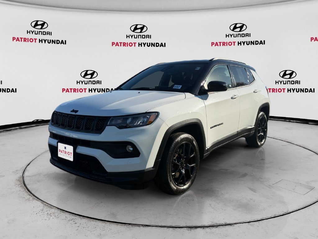 Used 2023 Jeep Compass Latitude AWD/4WD image 7
