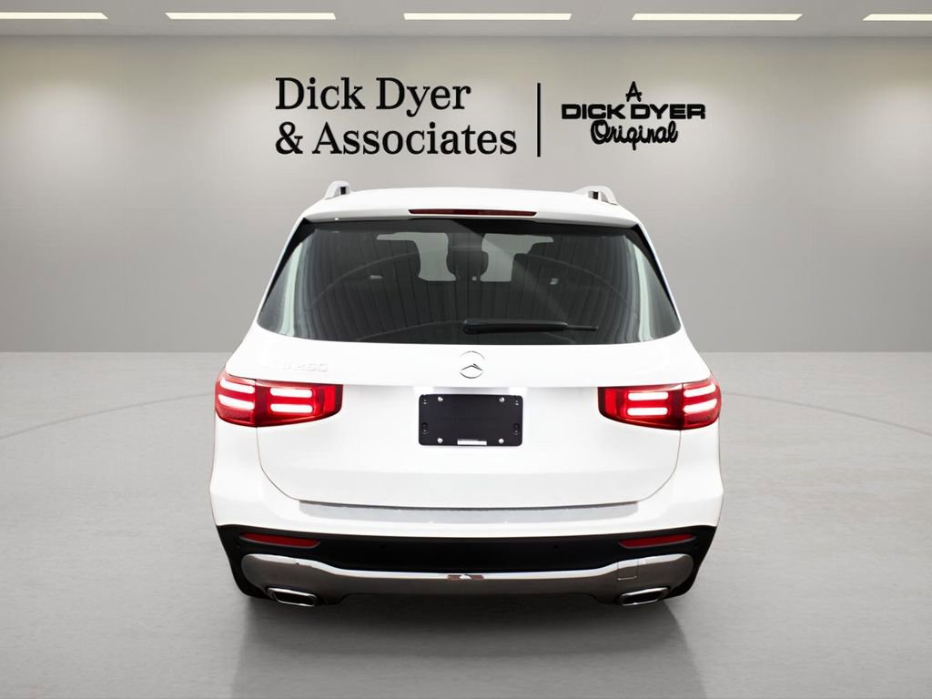 Used 2025 Mercedes-Benz GLB 250 GLB 250 image 2