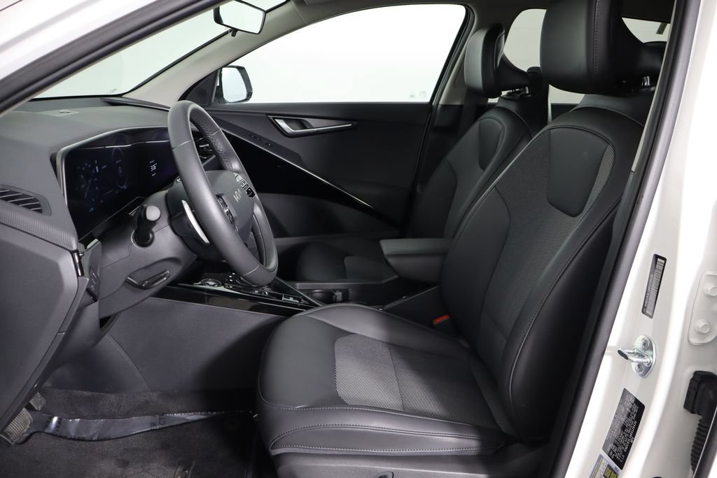 Used 2024 Kia Niro Wind FWD image 7