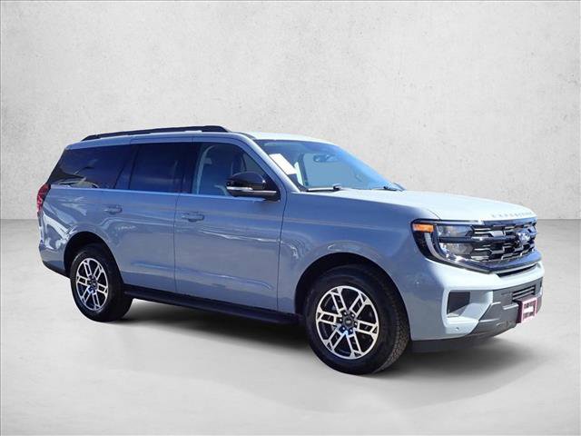 New 2026 Ford Expedition Active image 6