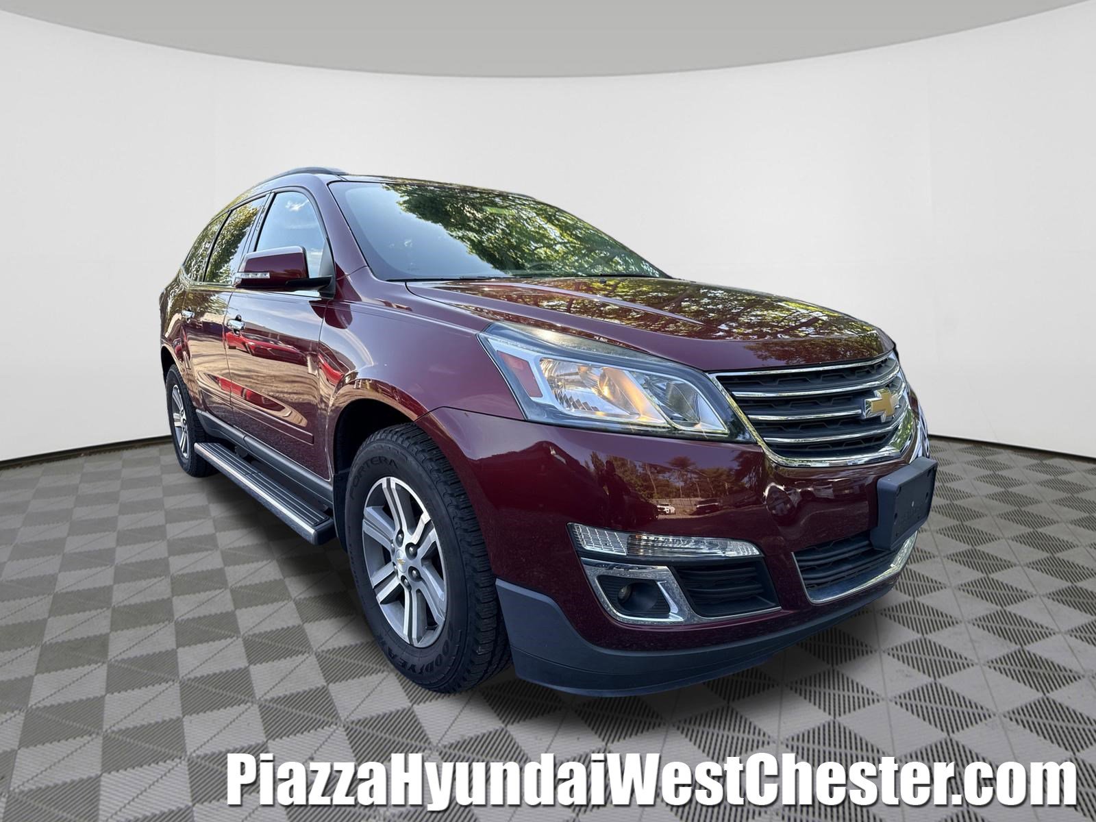 Used 2015 Chevrolet Traverse LT AWD/4WD image 1