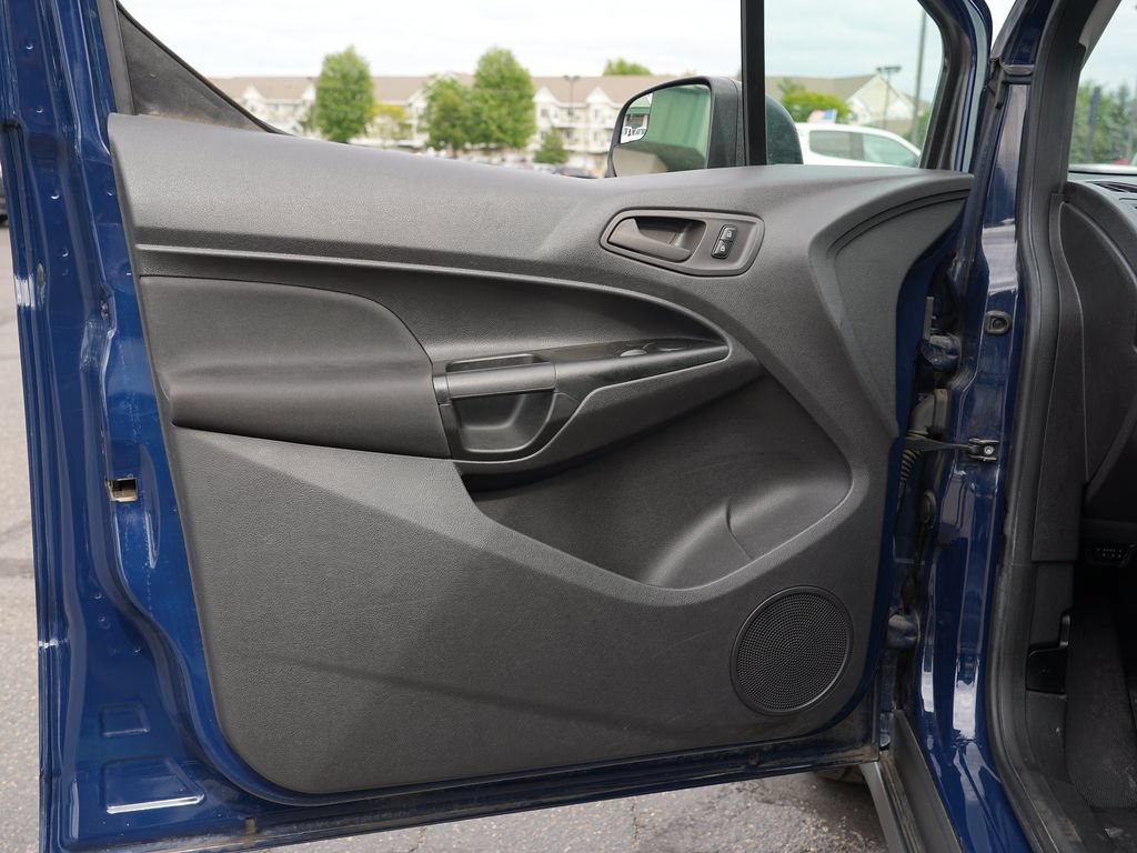 Used 2017 Ford Transit Connect XL FWD image 14