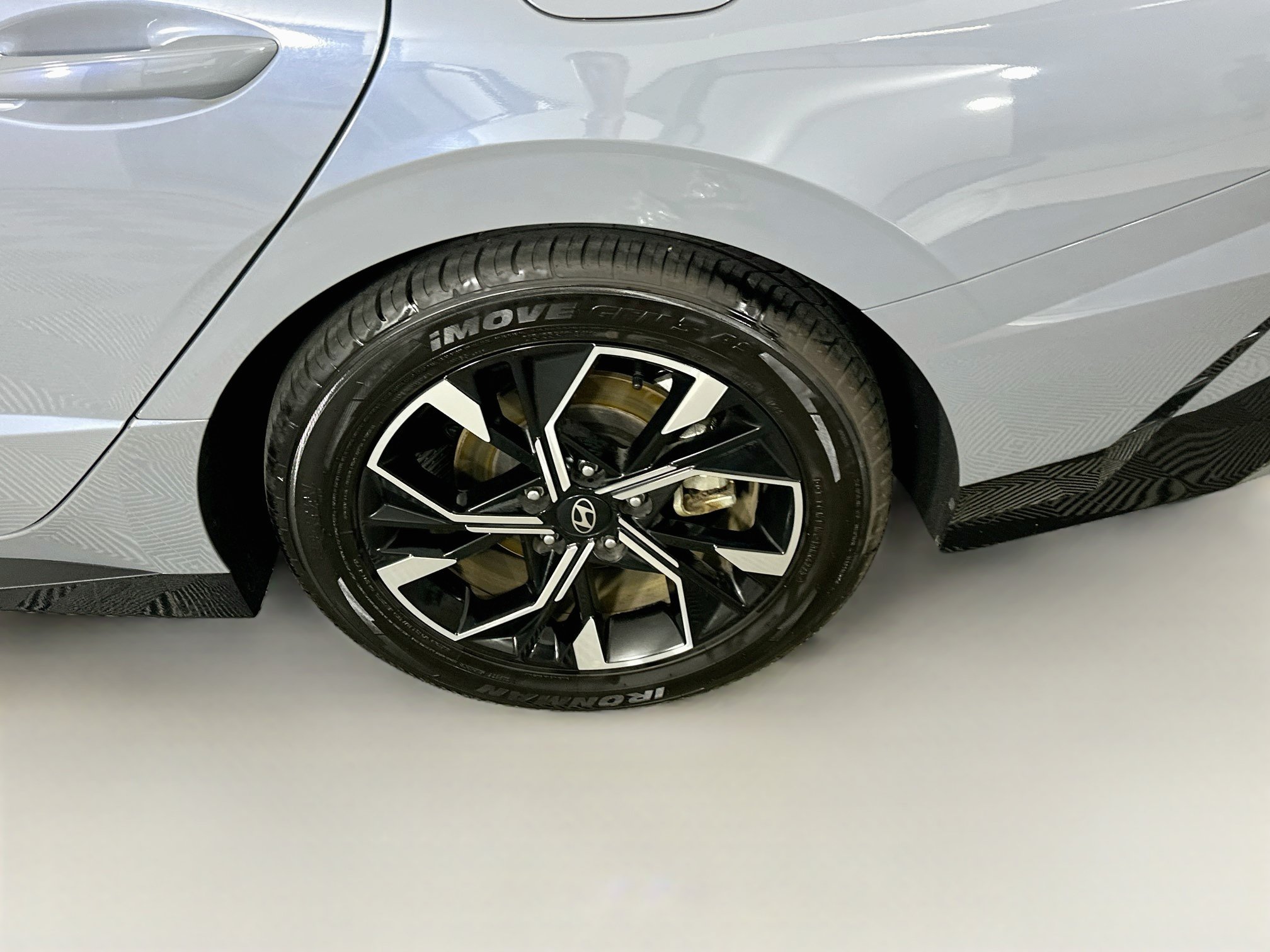Used 2025 Hyundai Sonata SEL FWD image 11