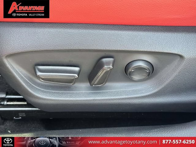 Used 2019 Toyota Camry XSE FWD image 21