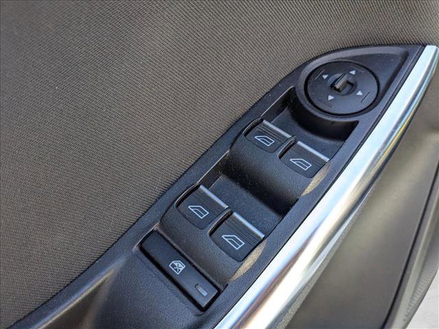 Used 2018 Ford Focus ST w/ Equipment Group 401A image 10