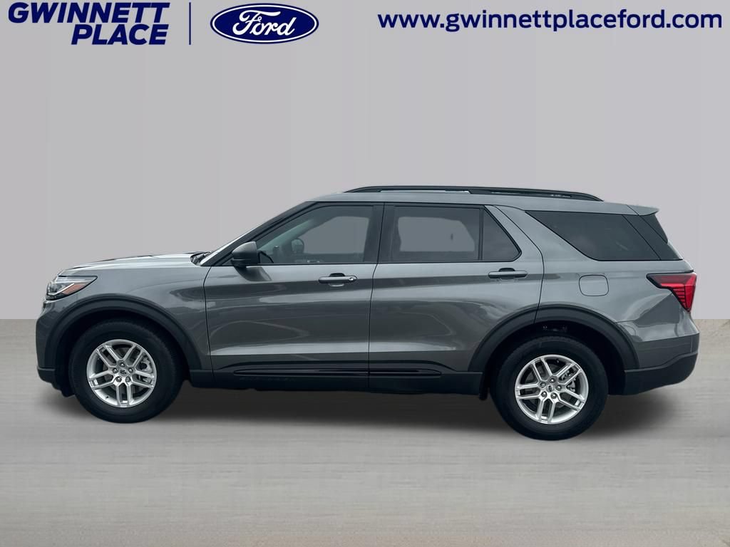 New 2026 Ford Explorer Active RWD image 8